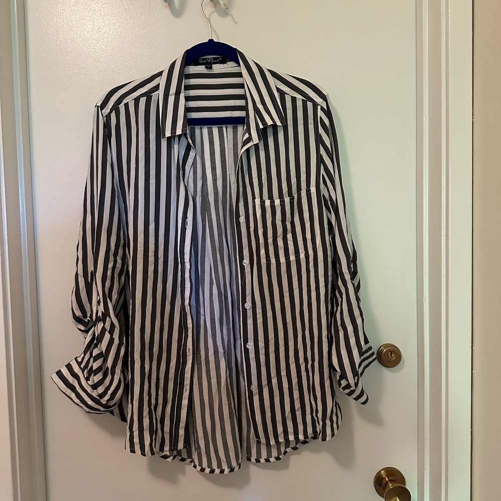 Like new striped button down by Velvet Heart size L